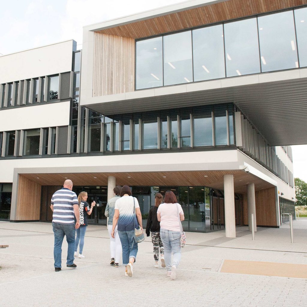 People visiting the Business School, exterior shot