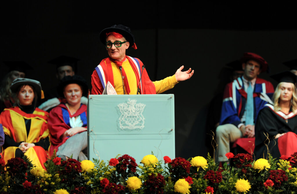 Honorary Fellow, Tweedy, addresses graduates.