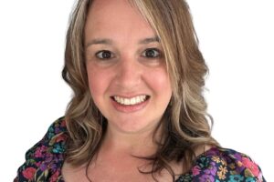 Staff profile picture for: Louise Reid