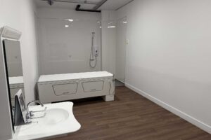 The Cedar Simulation Suite features a large bathroom space for occupational therapy use.