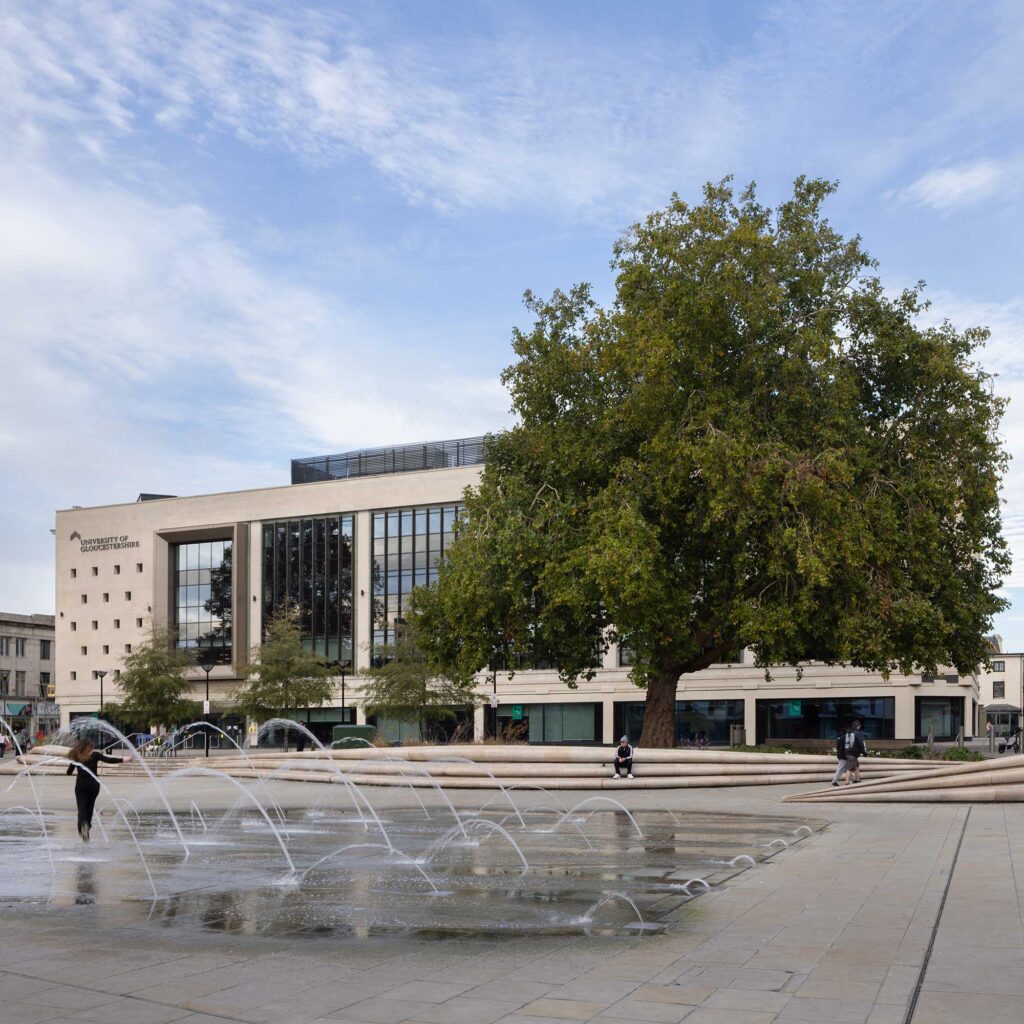 City Campus with fountains in foreground